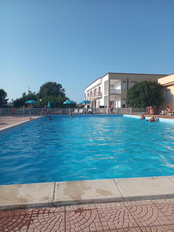 Appartamento Privato Adriatica Lesina Exterior photo